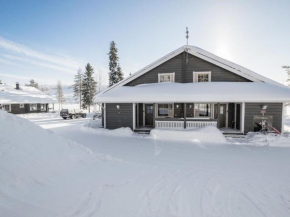 Holiday Home Aurinko-saaga 4 paritalo by Interhome Hyrynsalmi